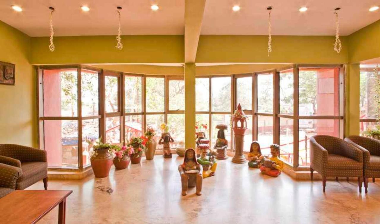 Matheran Retreat Екстериор снимка