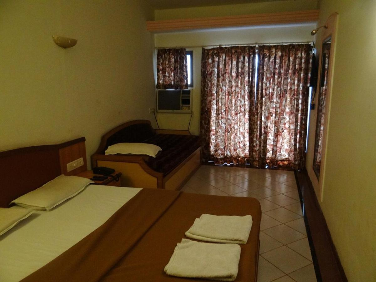 Matheran Retreat Екстериор снимка