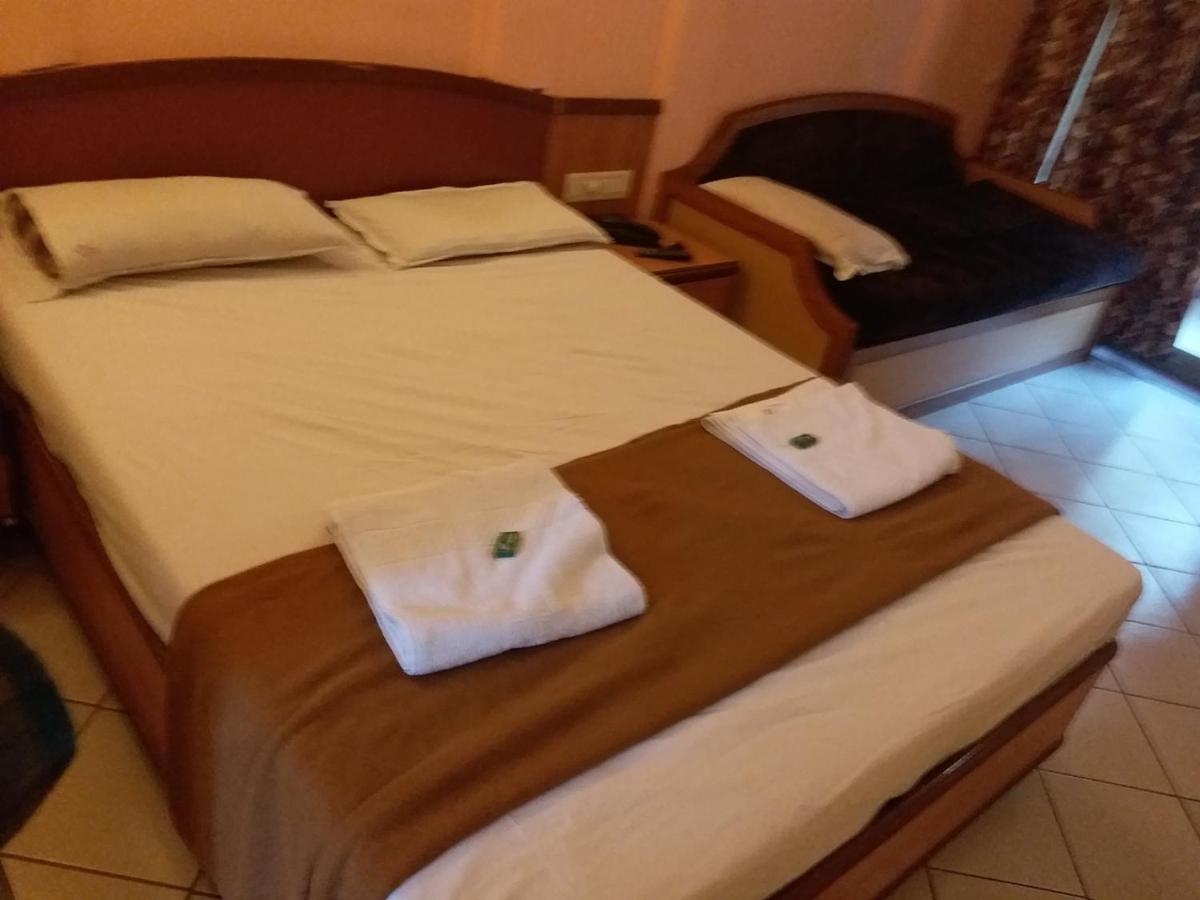 Matheran Retreat Екстериор снимка