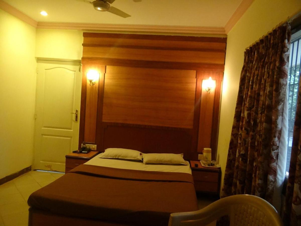 Matheran Retreat Екстериор снимка